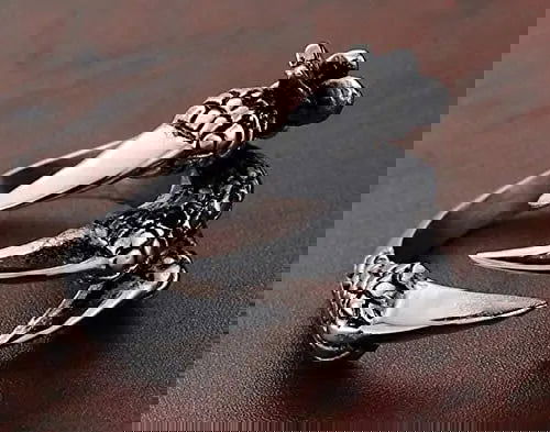 1pcs Titanium Steel Eagle Dragon Claw Halloween Skull Ring - Bilankas.world
