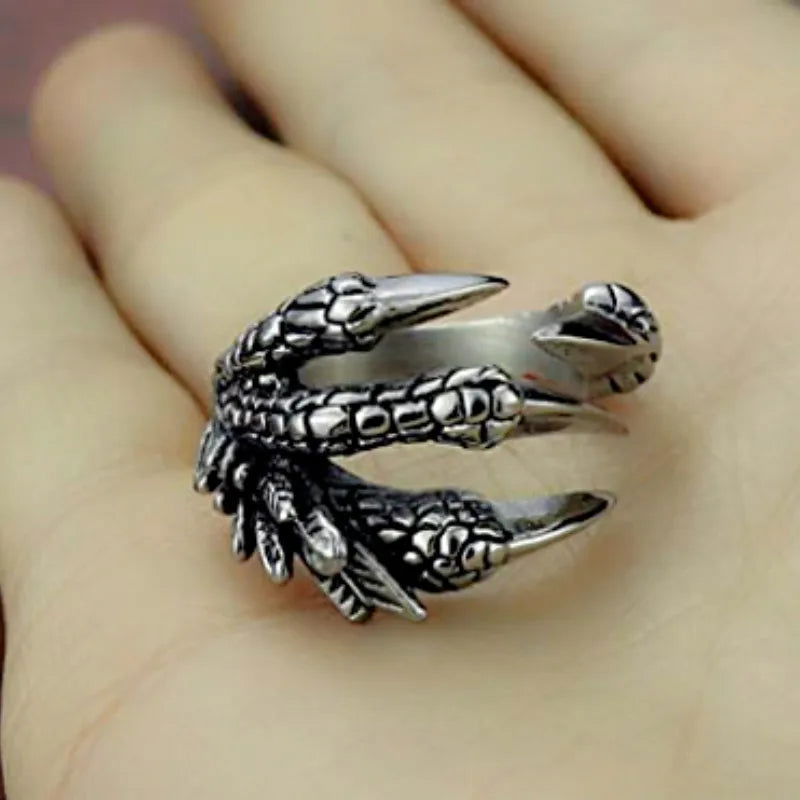 1pcs Titanium Steel Eagle Dragon Claw Halloween Skull Ring - Bilankas.world