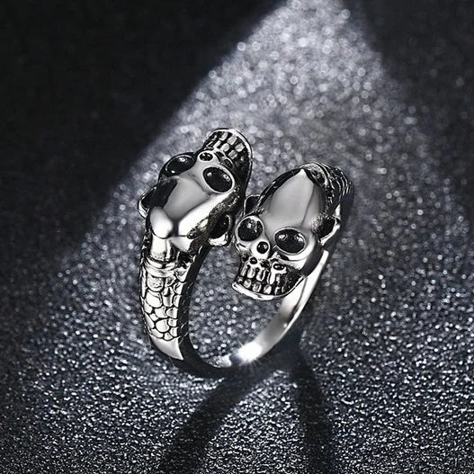 1pcs Titanium Steel Eagle Dragon Claw Halloween Skull Ring - Bilankas.world