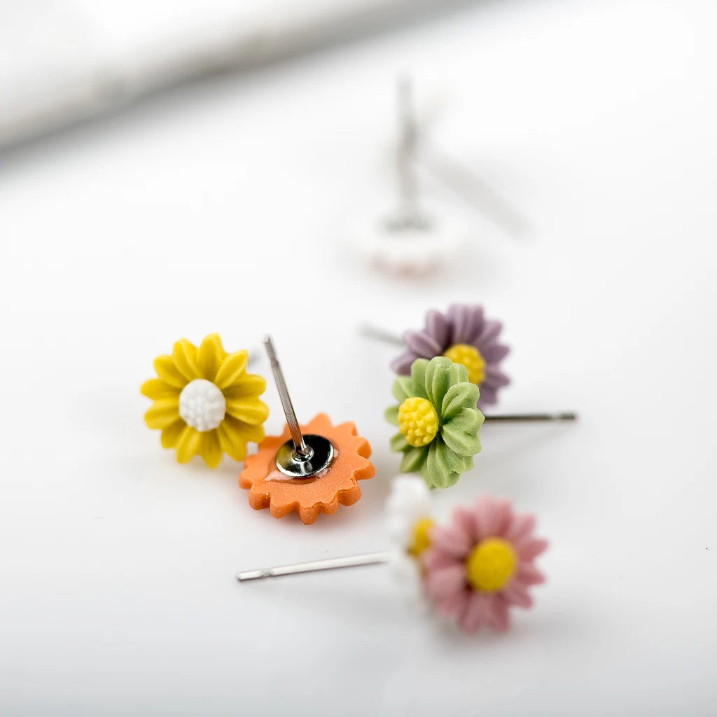 Daisy Flower Multicolor Ceramic Stud Earrings - Bilankas.world