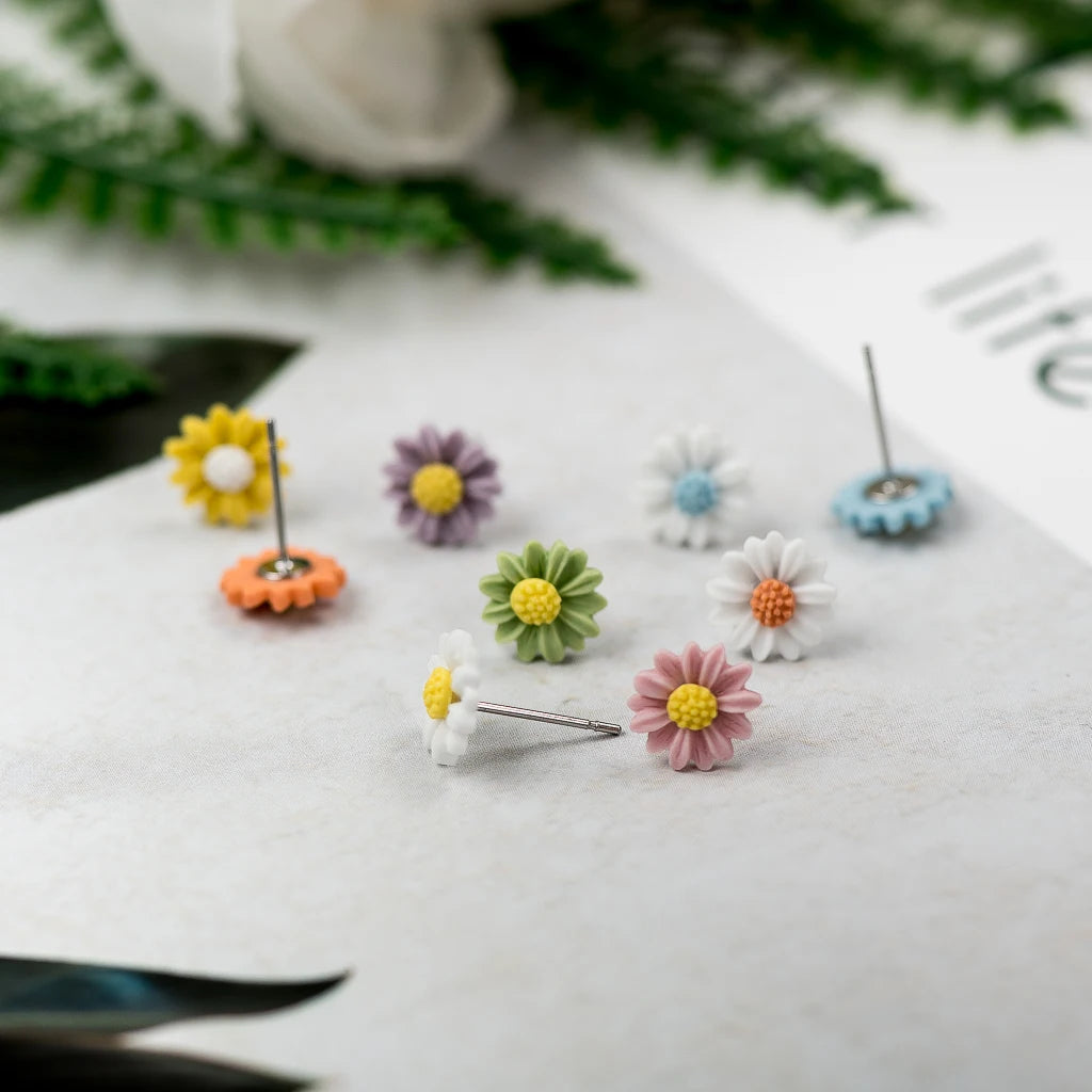 Daisy Flower Multicolor Ceramic Stud Earrings - Bilankas.world