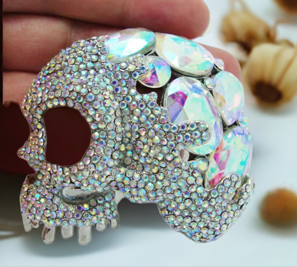 Luxury White Eye Skull Brooch: A Crystal Rhinestone Masterpiece - Bilankas.world