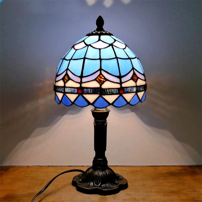 Retro Baroque LED Table Lamp – a little piece of timeless beauty for your space.