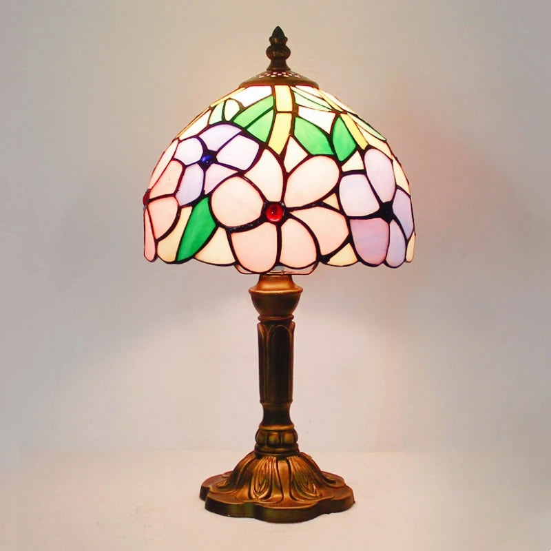 Retro Baroque LED Table Lamp – a little piece of timeless beauty for your space.