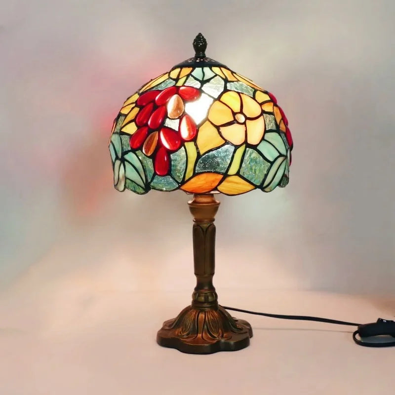 Retro Baroque LED Table Lamp – a little piece of timeless beauty for your space.
