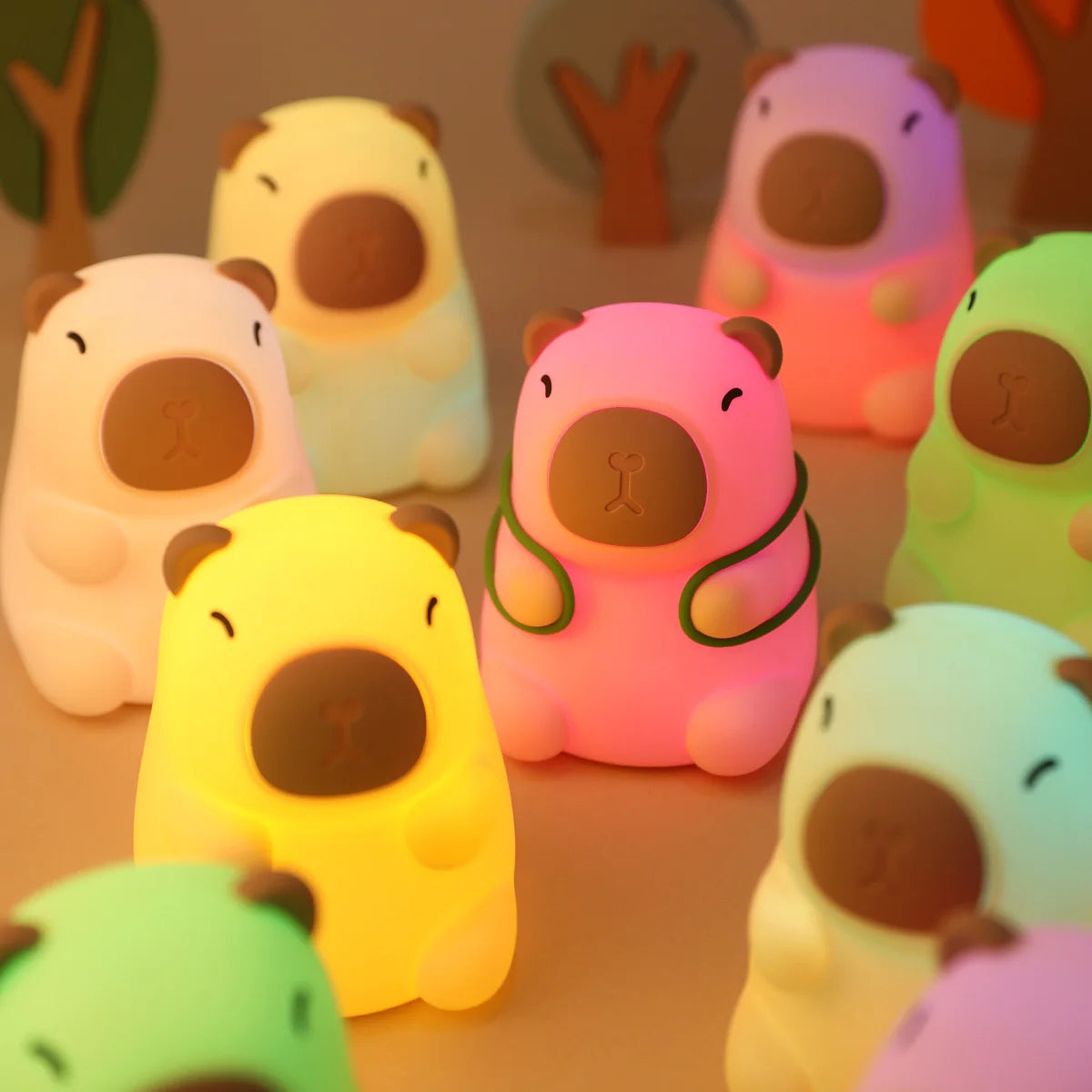 Cute Capybara Night Light, Color-Changing Silicone Lamp | Rechargeable Touch Bedside Light for Kids