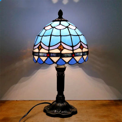Retro Baroque LED Table Lamp – a little piece of timeless beauty for your space.
