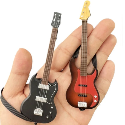 Miniature 1/12 Scale Guitar – High-Detail Dollhouse Music Decor Figurine
